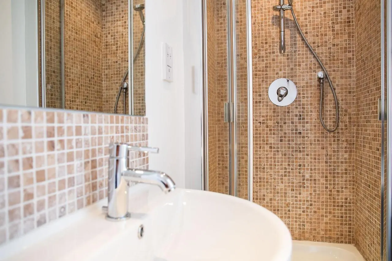 Penthouse Pad Apartment Scarborough